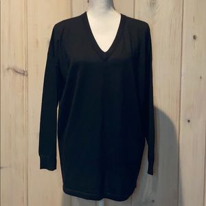 Black J.Crew factory tunic sweater. NWT.